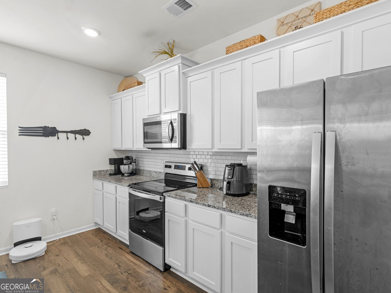 205 Montgomery Drive Stockbridge - Photo 6