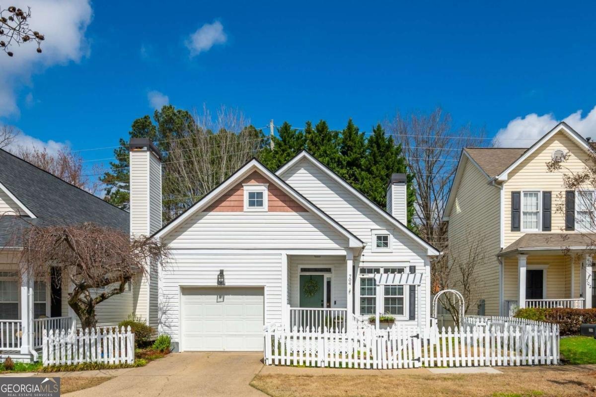 704 Gardenside Circle Marietta - Photo 1