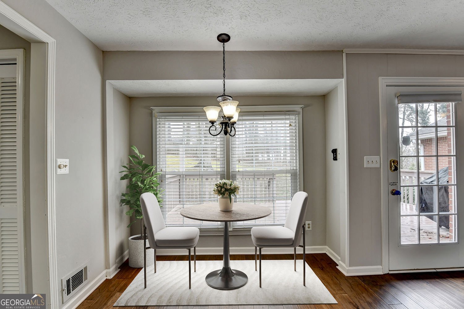 2325 Sussex Court Snellville - Photo 6