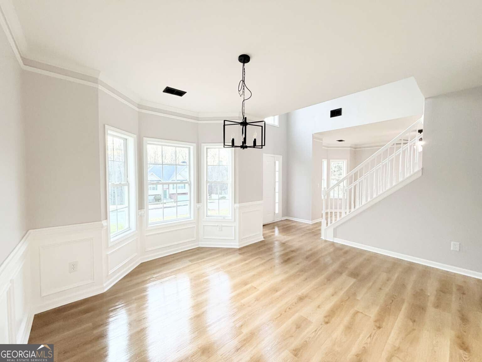 353 Madison Avenue Hampton - Photo 11