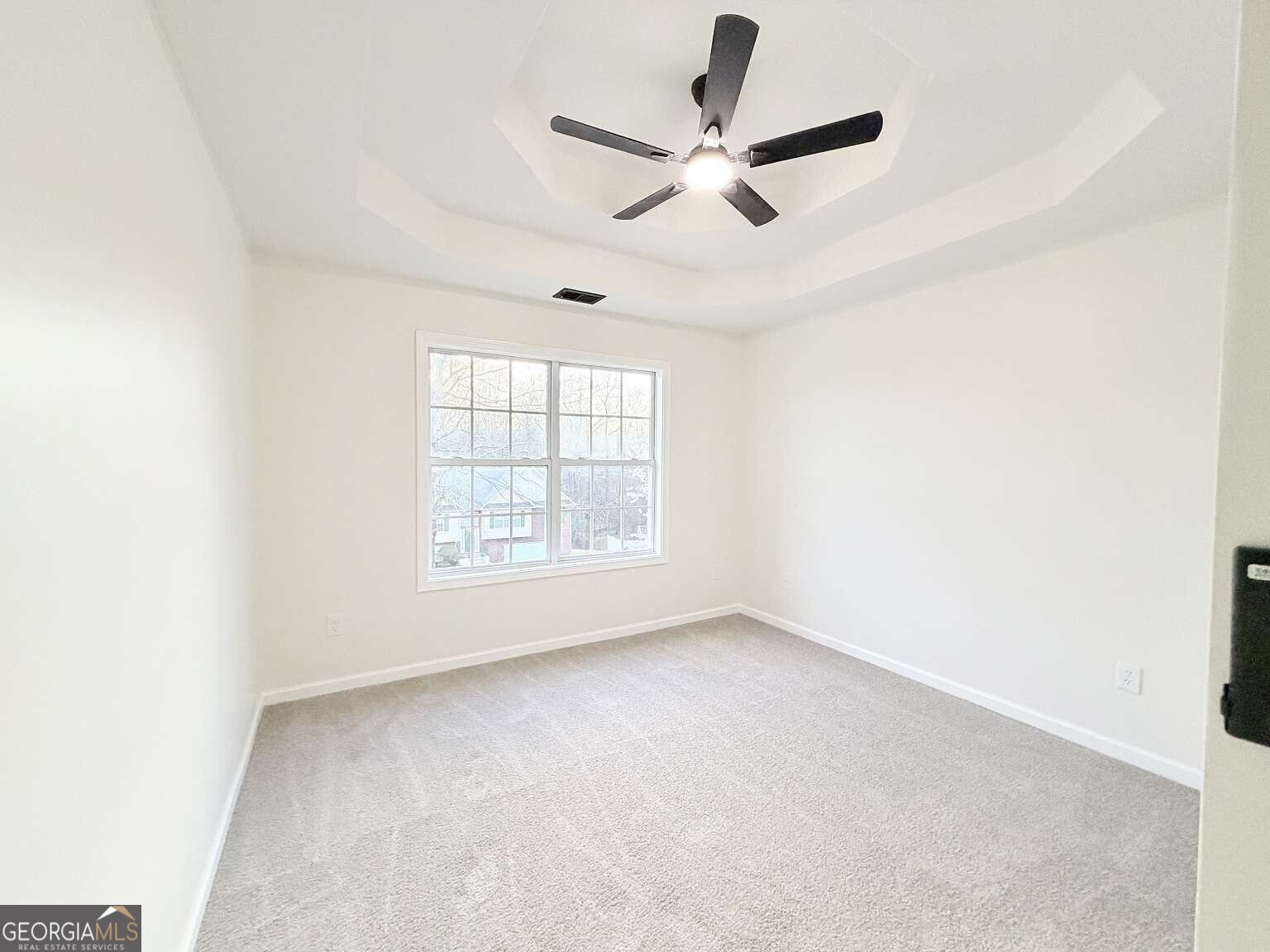 353 Madison Avenue Hampton - Photo 22