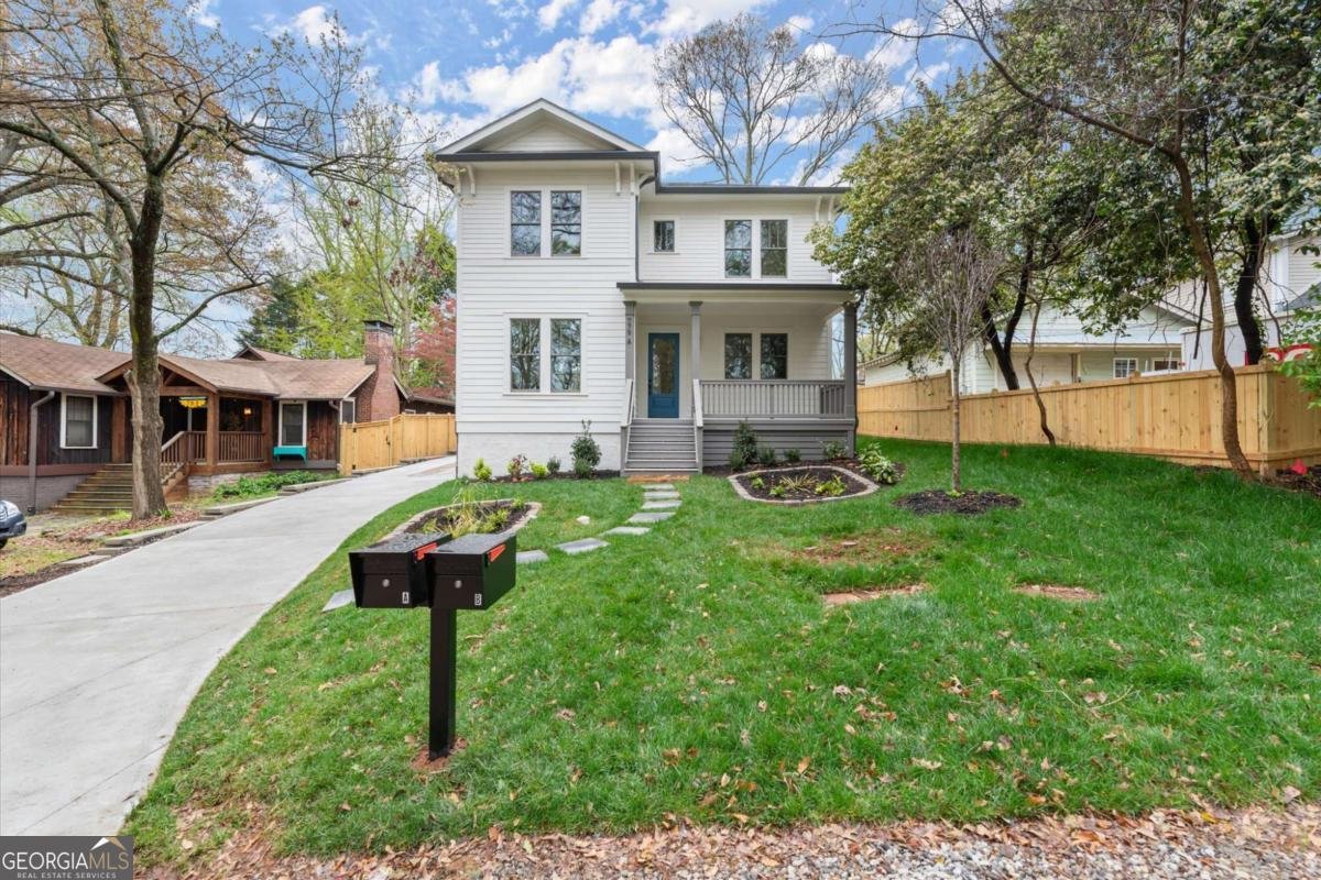 779 Lynwood Street Atlanta - Photo 1