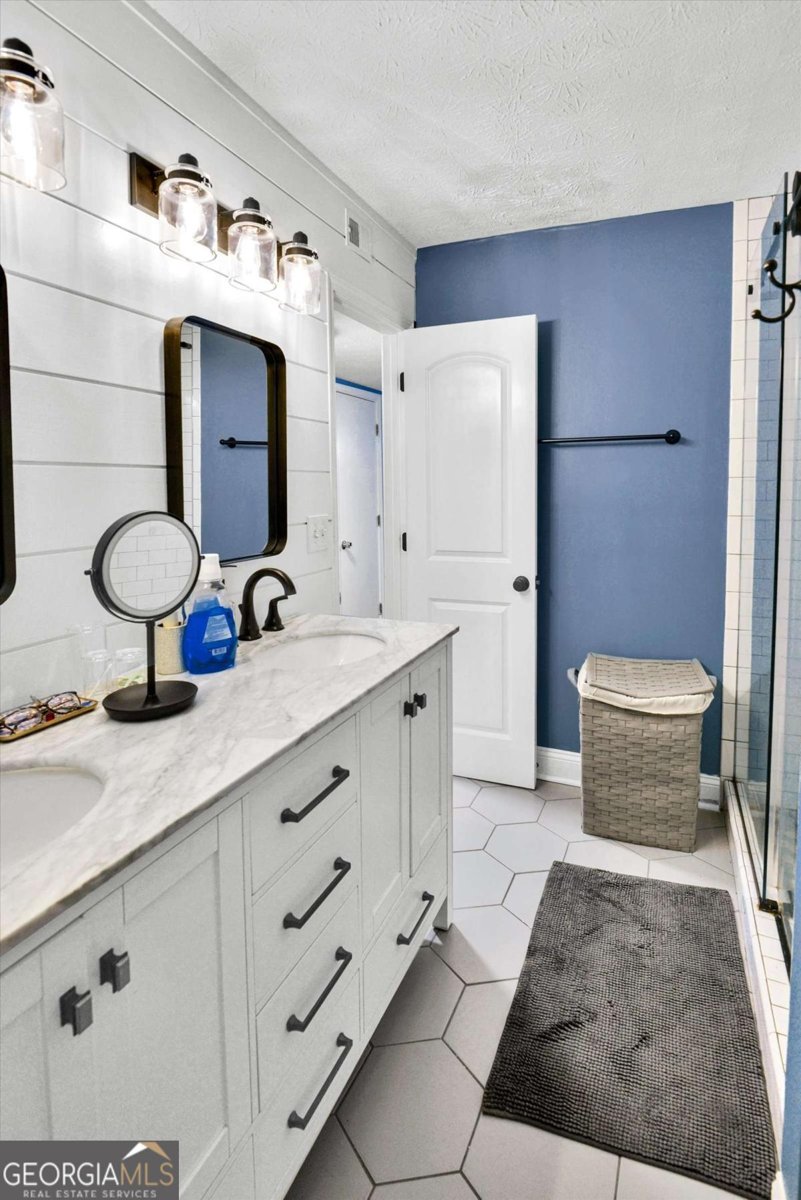 2410 Cumberland Court Smyrna - Photo 18