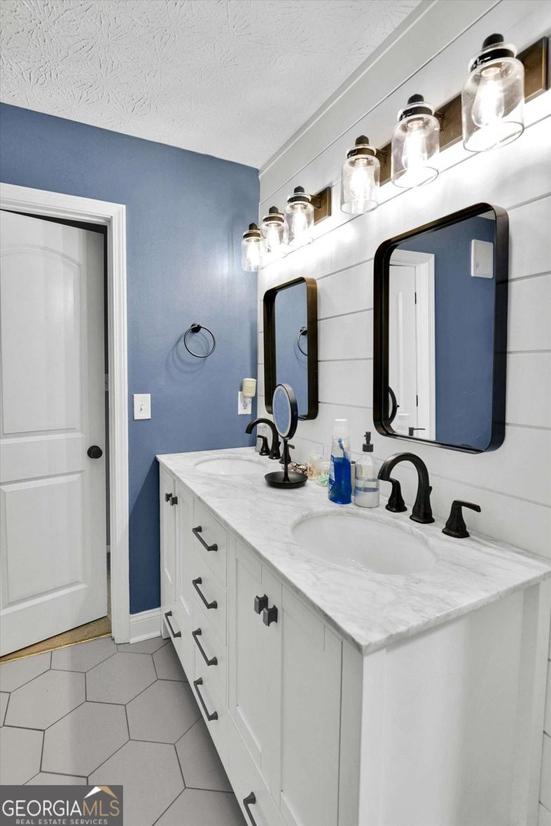 2410 Cumberland Court Smyrna - Photo 19