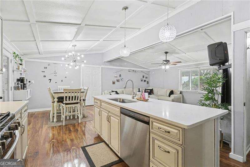 1370 Arbor Hill Road Canton - Photo 9