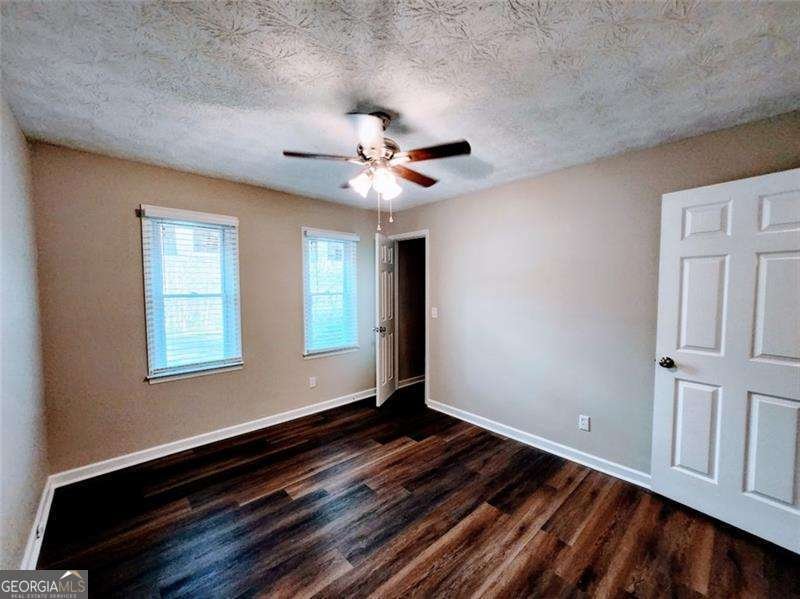 3730 Mill Glen Drive Douglasville - Photo 9