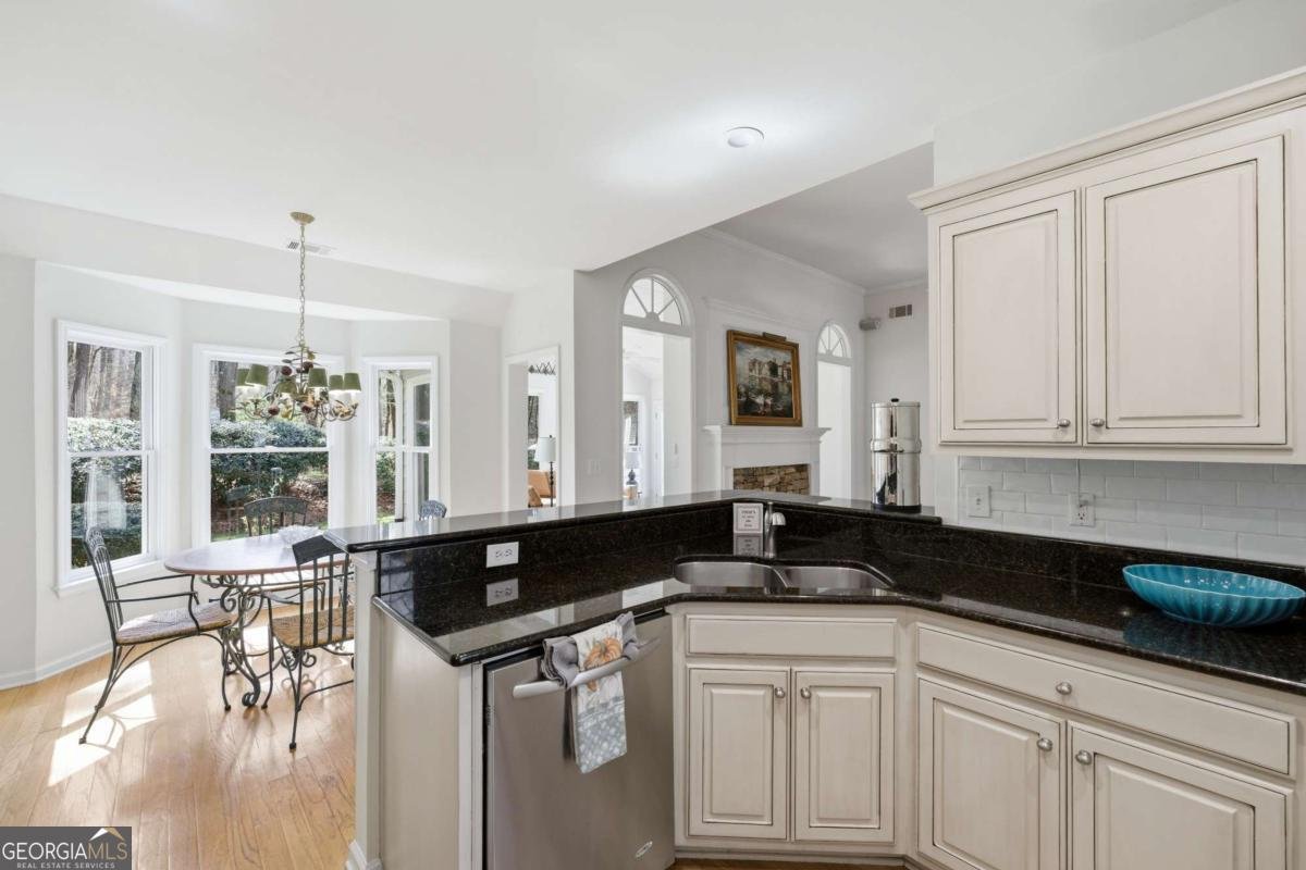 7050 Red Fox Lane Cumming - Photo 19