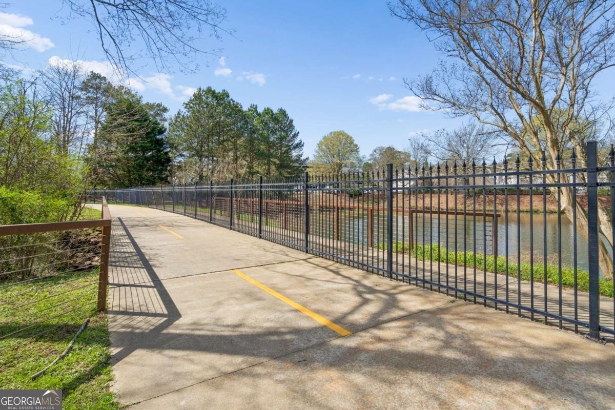 1800 Clairmont Lake Decatur - Photo 67