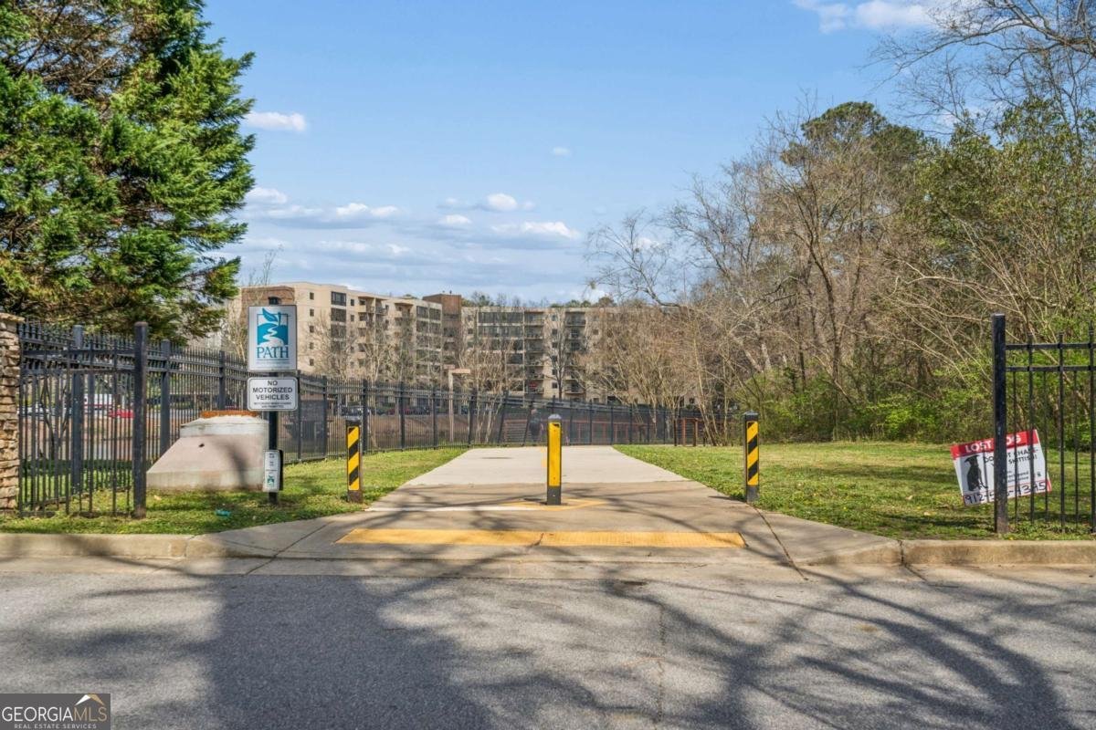 1800 Clairmont Lake Decatur - Photo 69