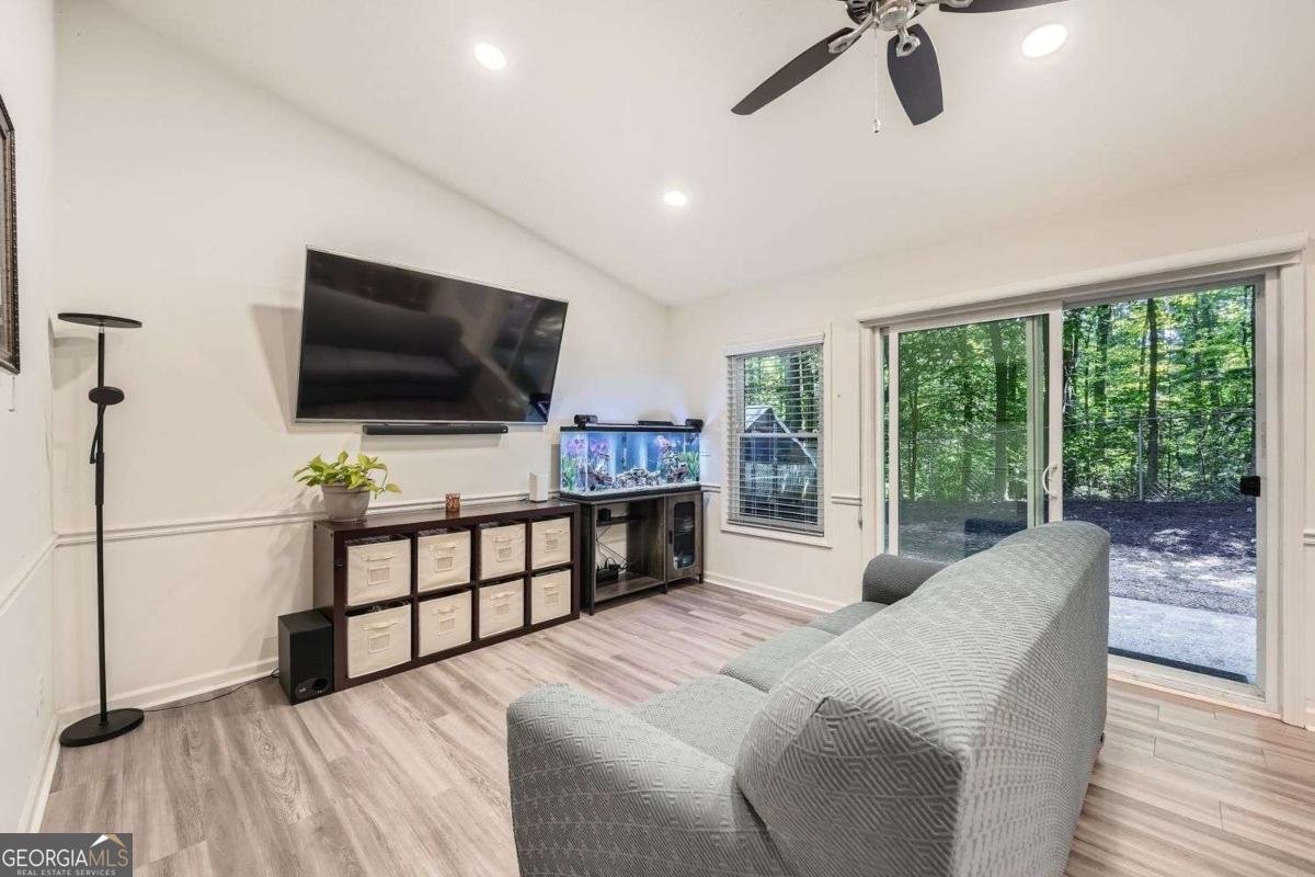 206 EAGLES NEST Drive Canton - Photo 15