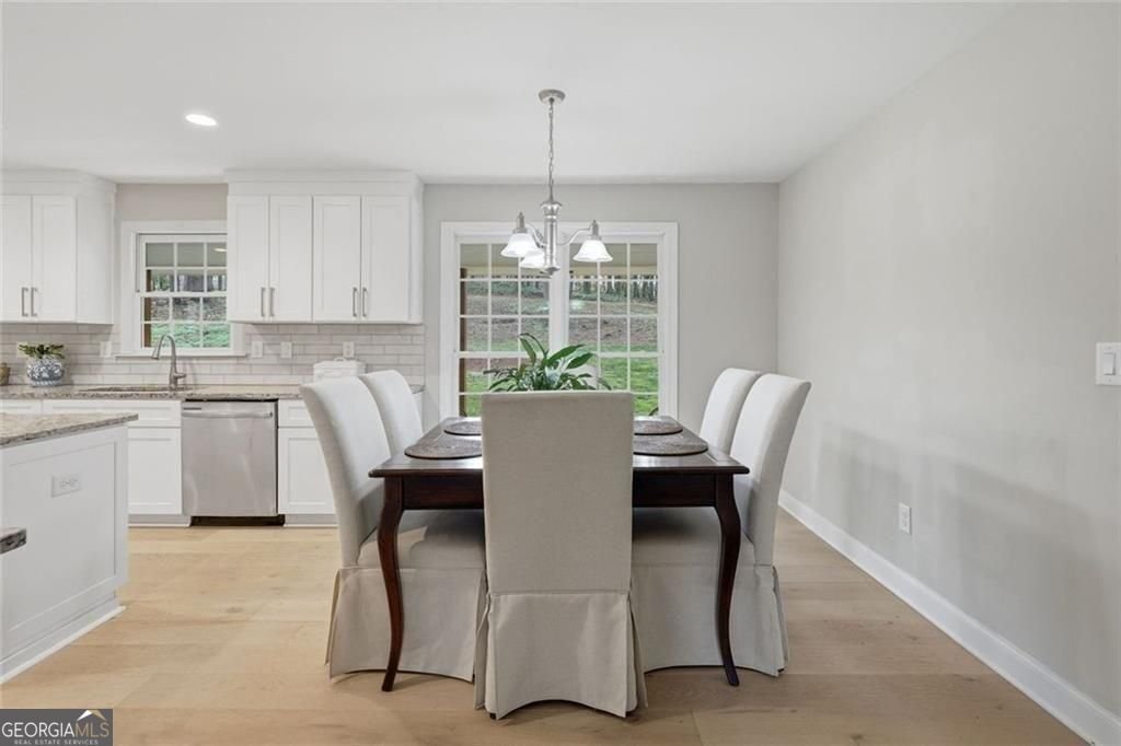 1562 Hillhaven Drive Marietta - Photo 10