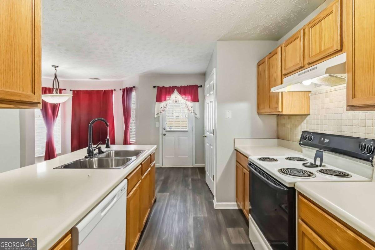 5559 Strathmoor Manor Circle Lithonia - Photo 9