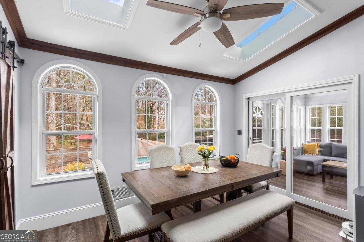 2320 Brownstone Court Marietta - Photo 9