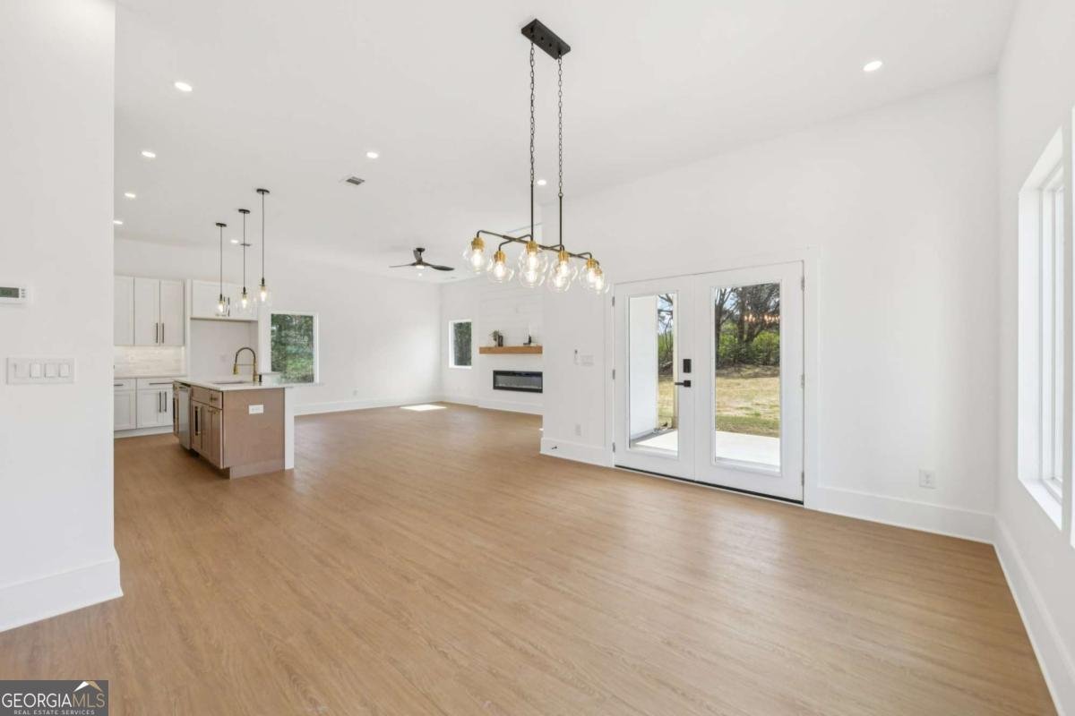 405 Marys Path Loganville - Photo 9