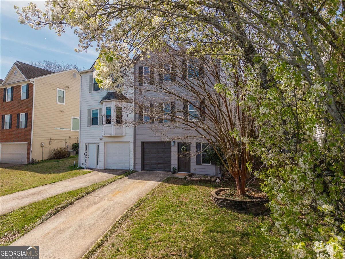 1805 Barrington Overlook Marietta - Photo 1