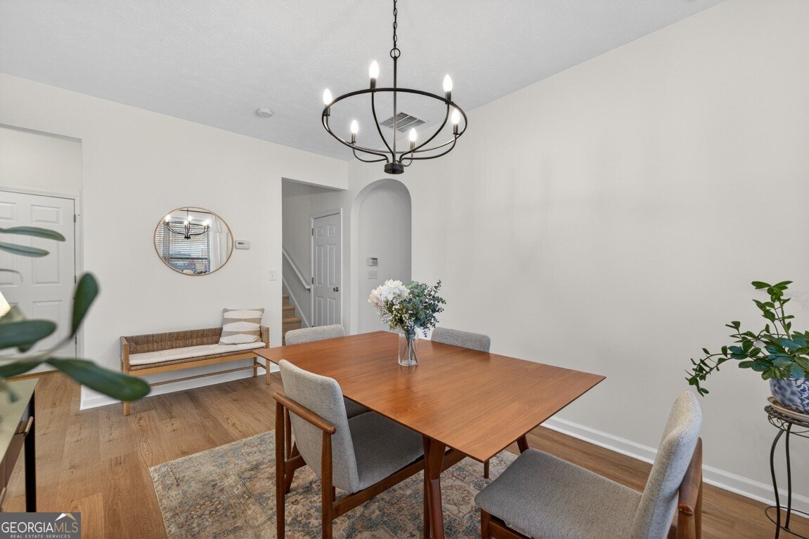 6364 Shoreview Circle Flowery Branch - Photo 10