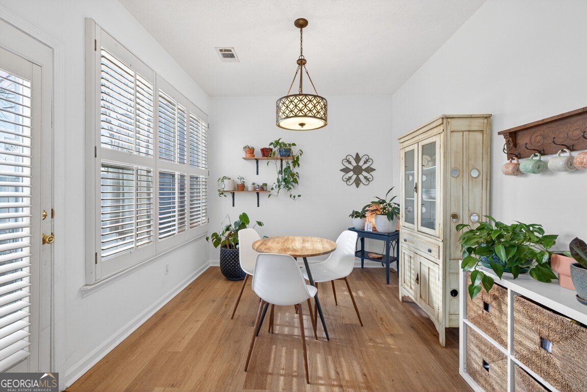 6364 Shoreview Circle Flowery Branch - Photo 16