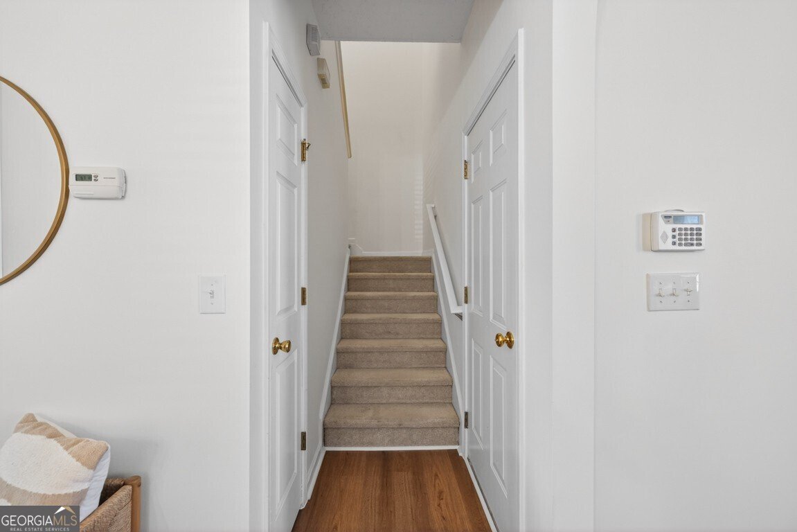 6364 Shoreview Circle Flowery Branch - Photo 22