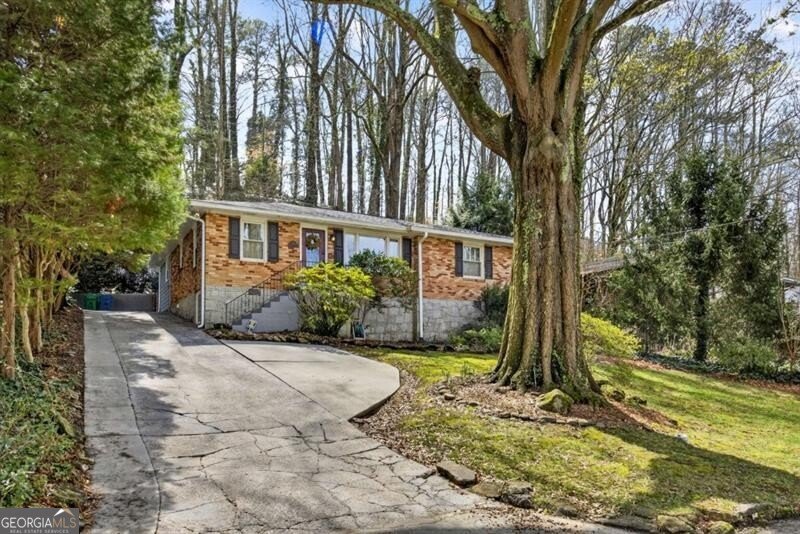 908 Scott Circle Decatur - Photo 1