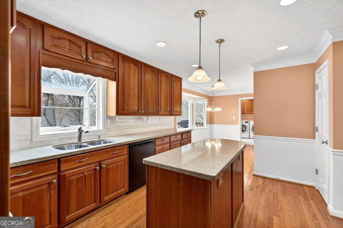 1663 Huntingford Drive Marietta - Photo 12