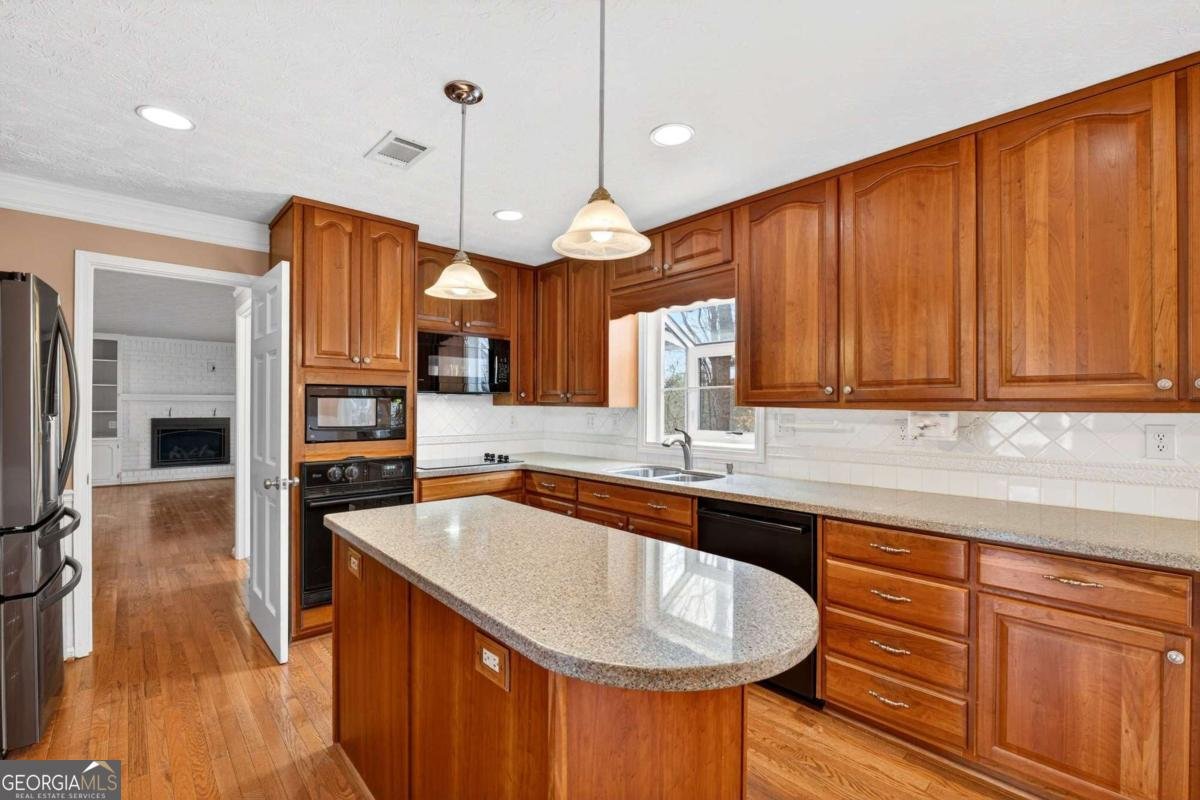 1663 Huntingford Drive Marietta - Photo 13