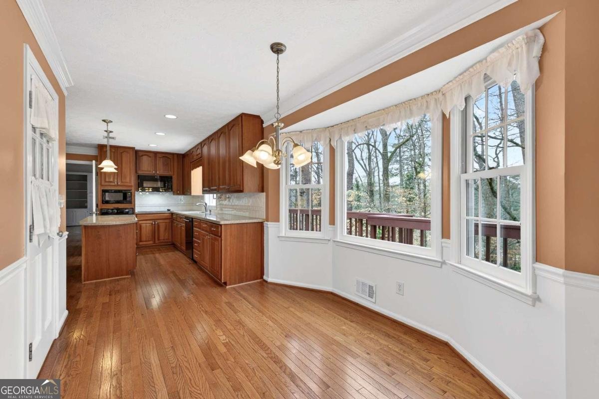 1663 Huntingford Drive Marietta - Photo 14