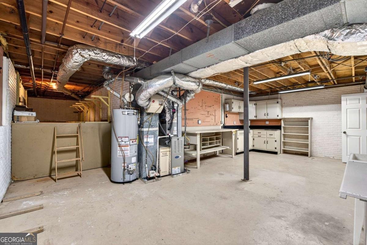 1663 Huntingford Drive Marietta - Photo 36