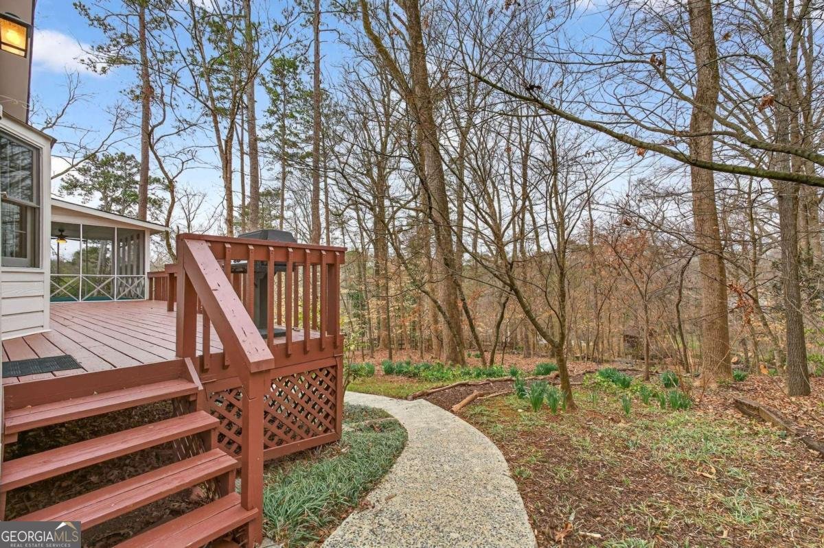 1663 Huntingford Drive Marietta - Photo 42