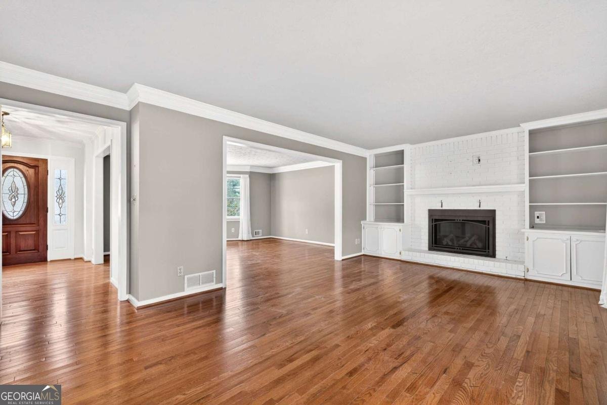 1663 Huntingford Drive Marietta - Photo 8