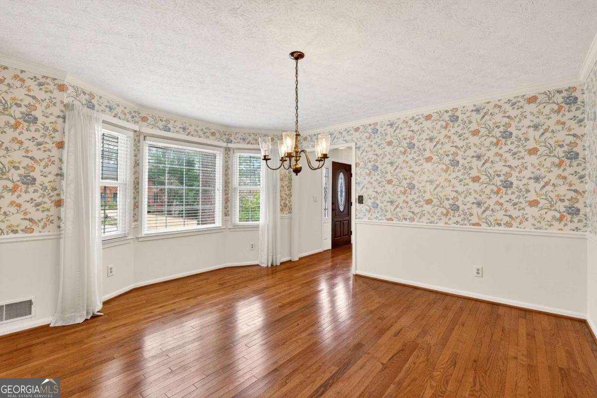 1663 Huntingford Drive Marietta - Photo 9