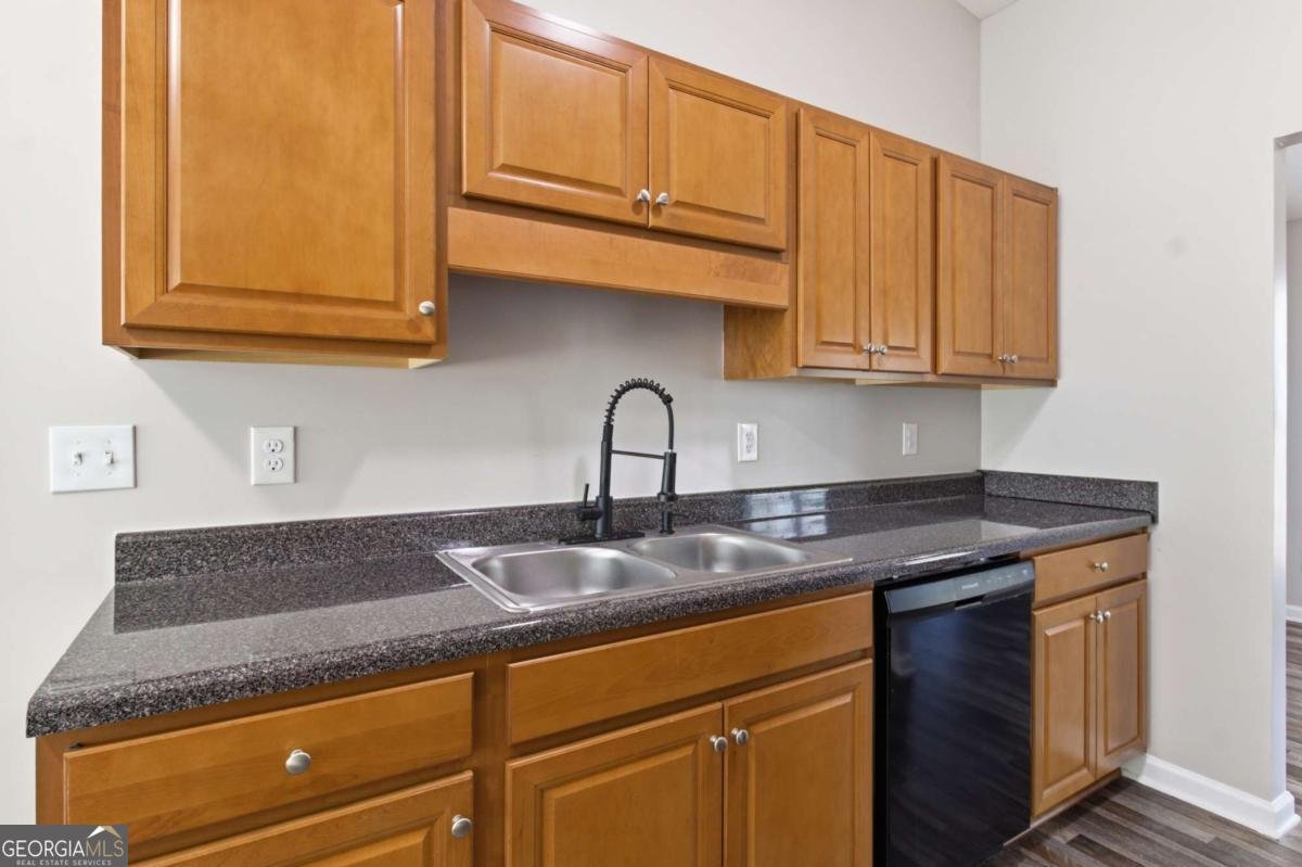 296 Firecrest Lane Lawrenceville - Photo 16