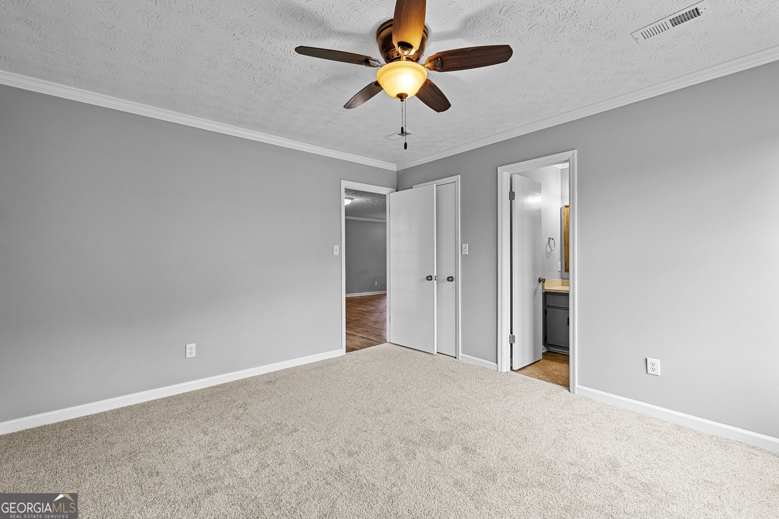 240 Hampton Drive Fayetteville - Photo 14