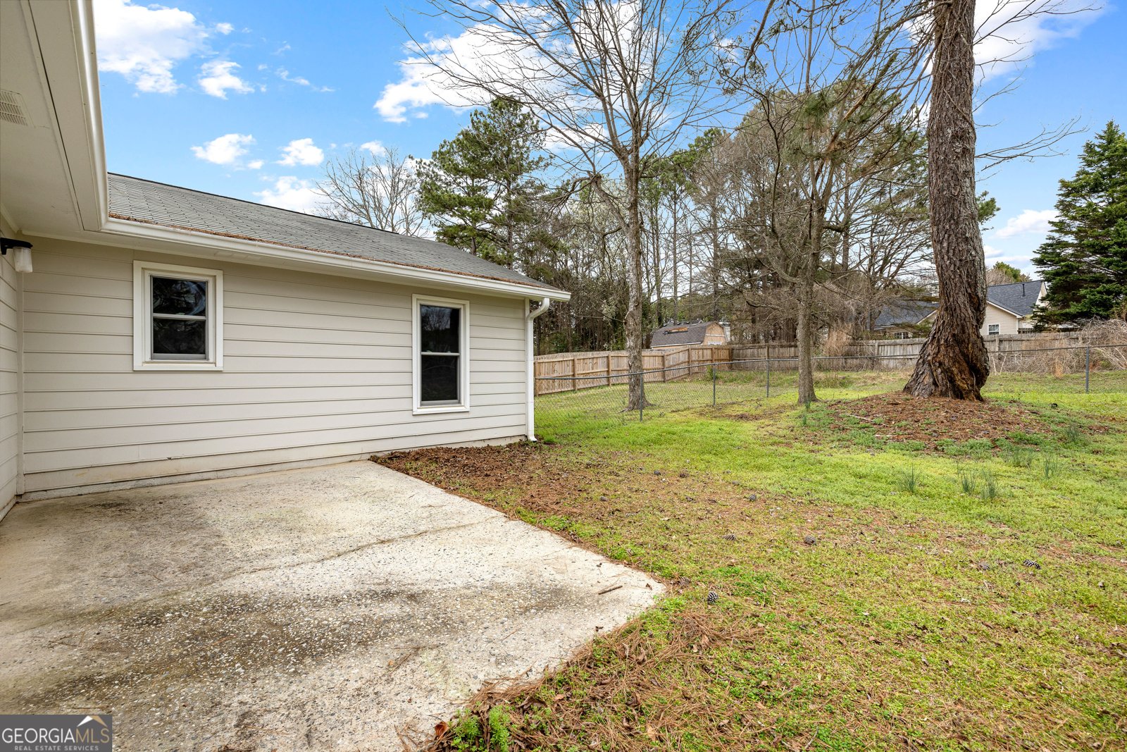 240 Hampton Drive Fayetteville - Photo 29