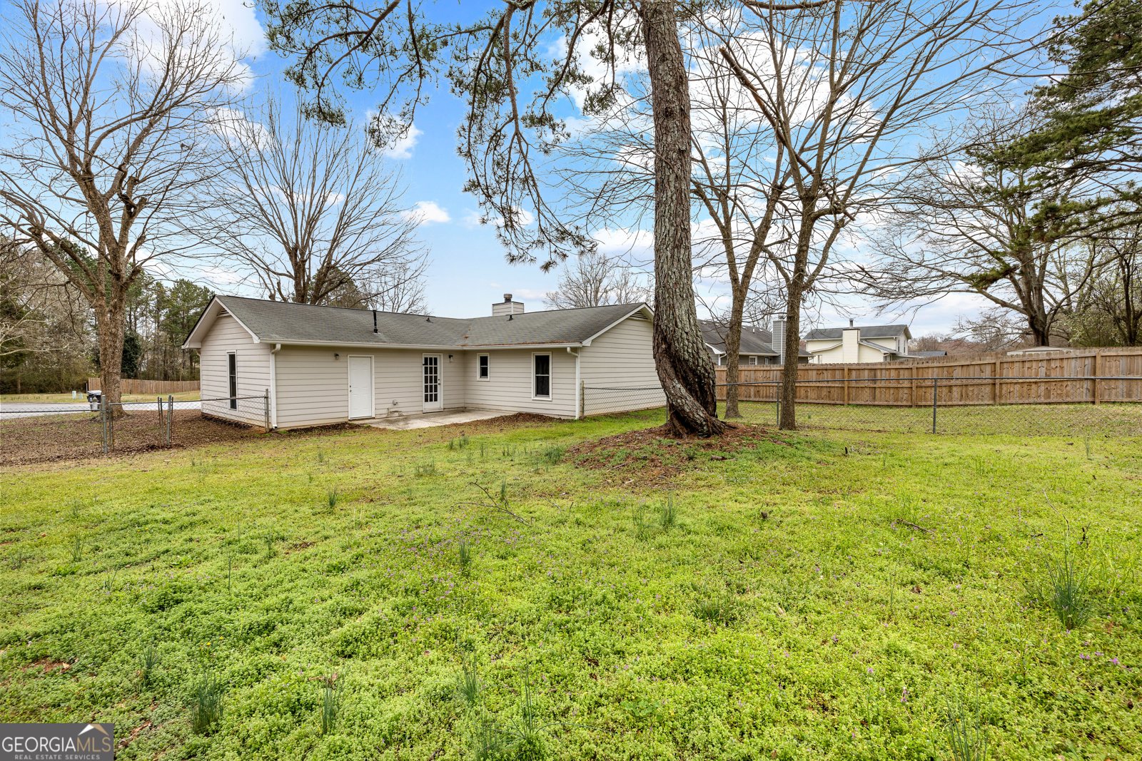 240 Hampton Drive Fayetteville - Photo 31