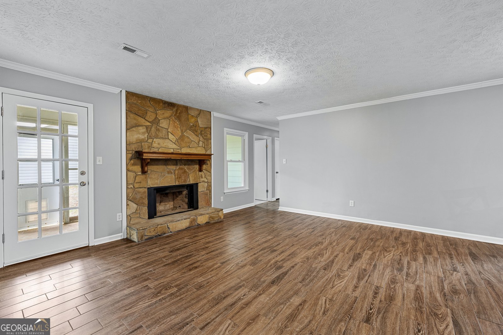 240 Hampton Drive Fayetteville - Photo 7