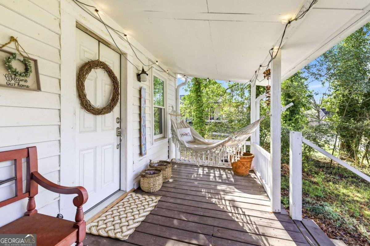 314 Holley Street Demorest - Photo 7