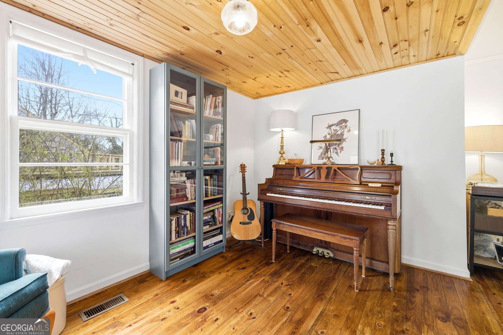 1879 Falls Road Toccoa - Photo 8