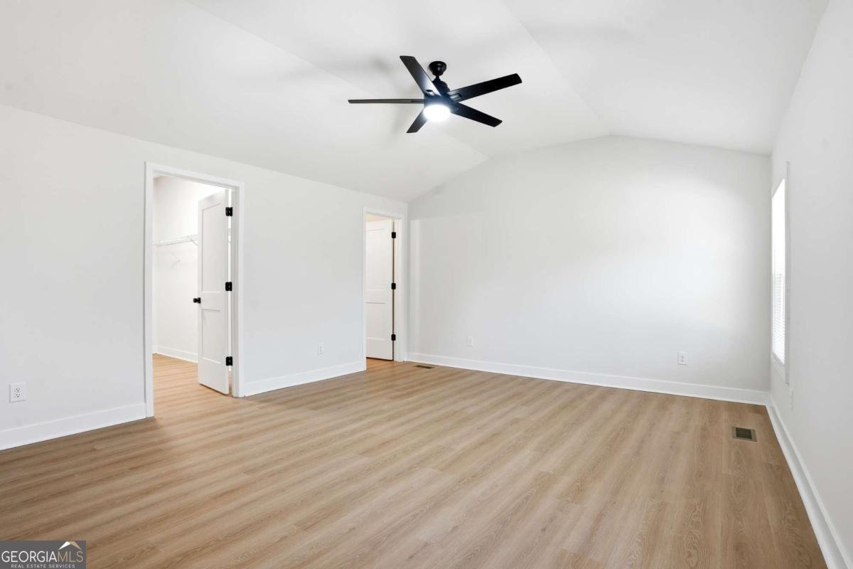 127 Perry Street Loganville - Photo 11