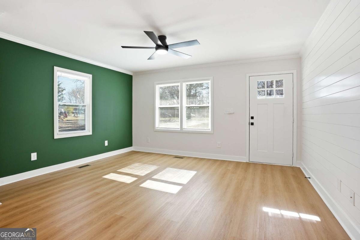 127 Perry Street Loganville - Photo 6