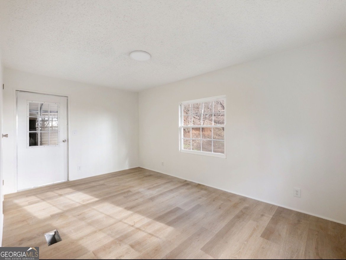 206 Oakridge Drive Cleveland - Photo 9