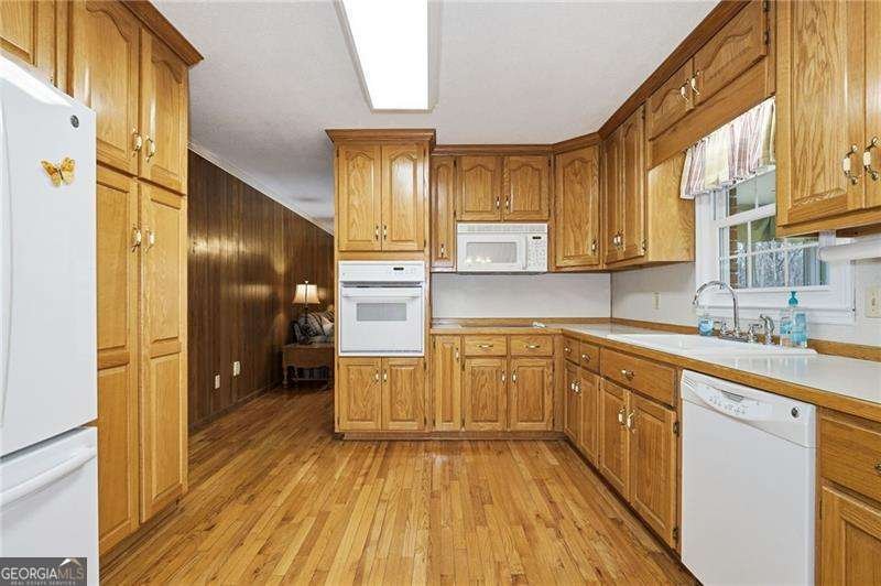 343 Mountainview Circle Canton - Photo 13