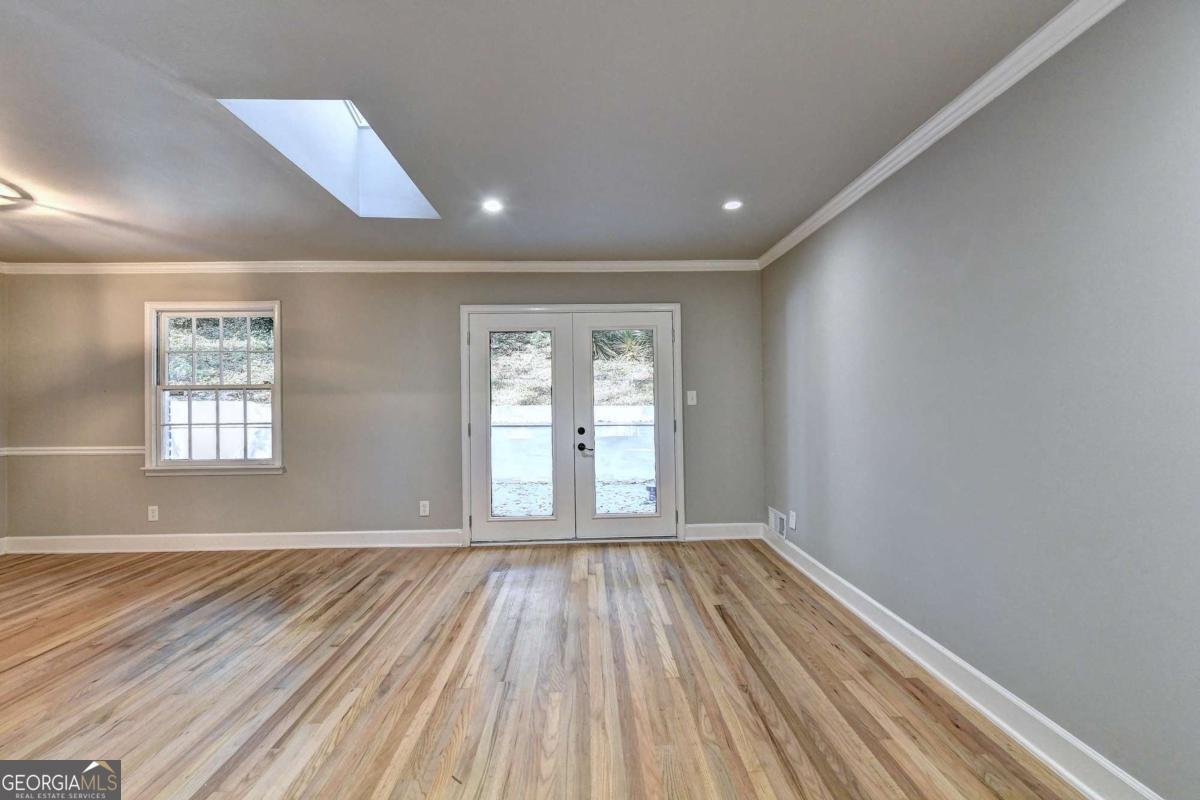 866 Armand Court Atlanta - Photo 9