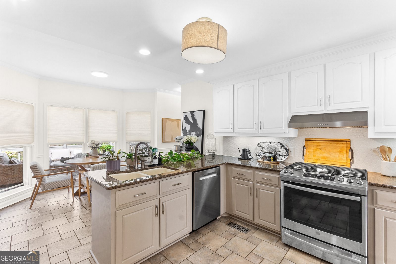 206 Huntington Court Macon - Photo 11