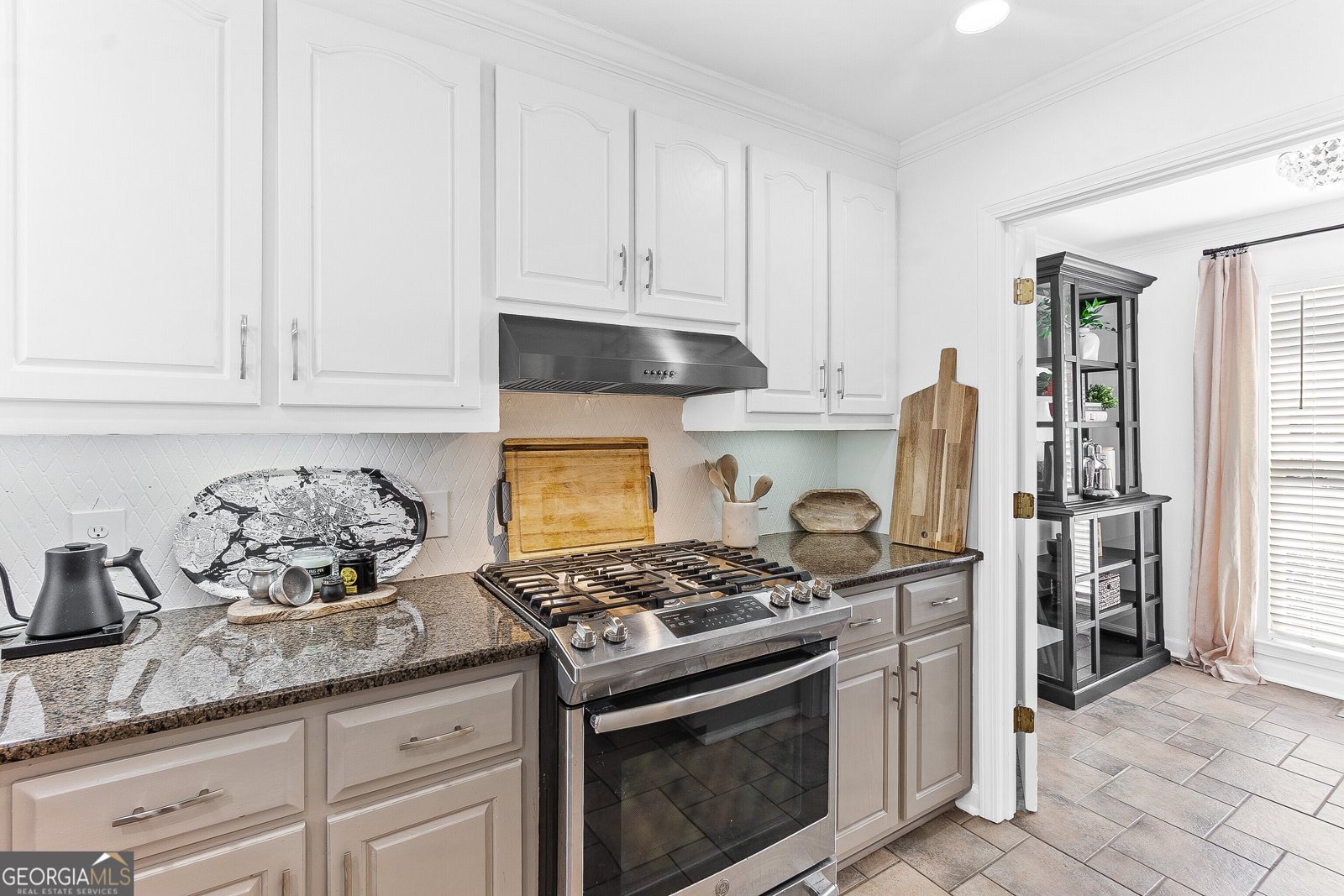 206 Huntington Court Macon - Photo 12