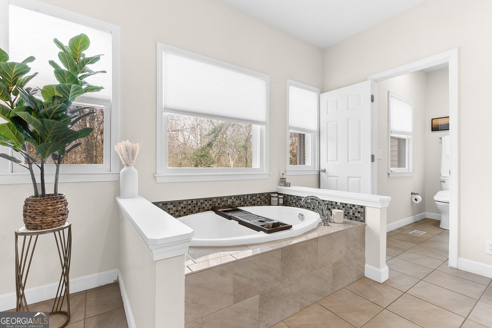 206 Huntington Court Macon - Photo 17