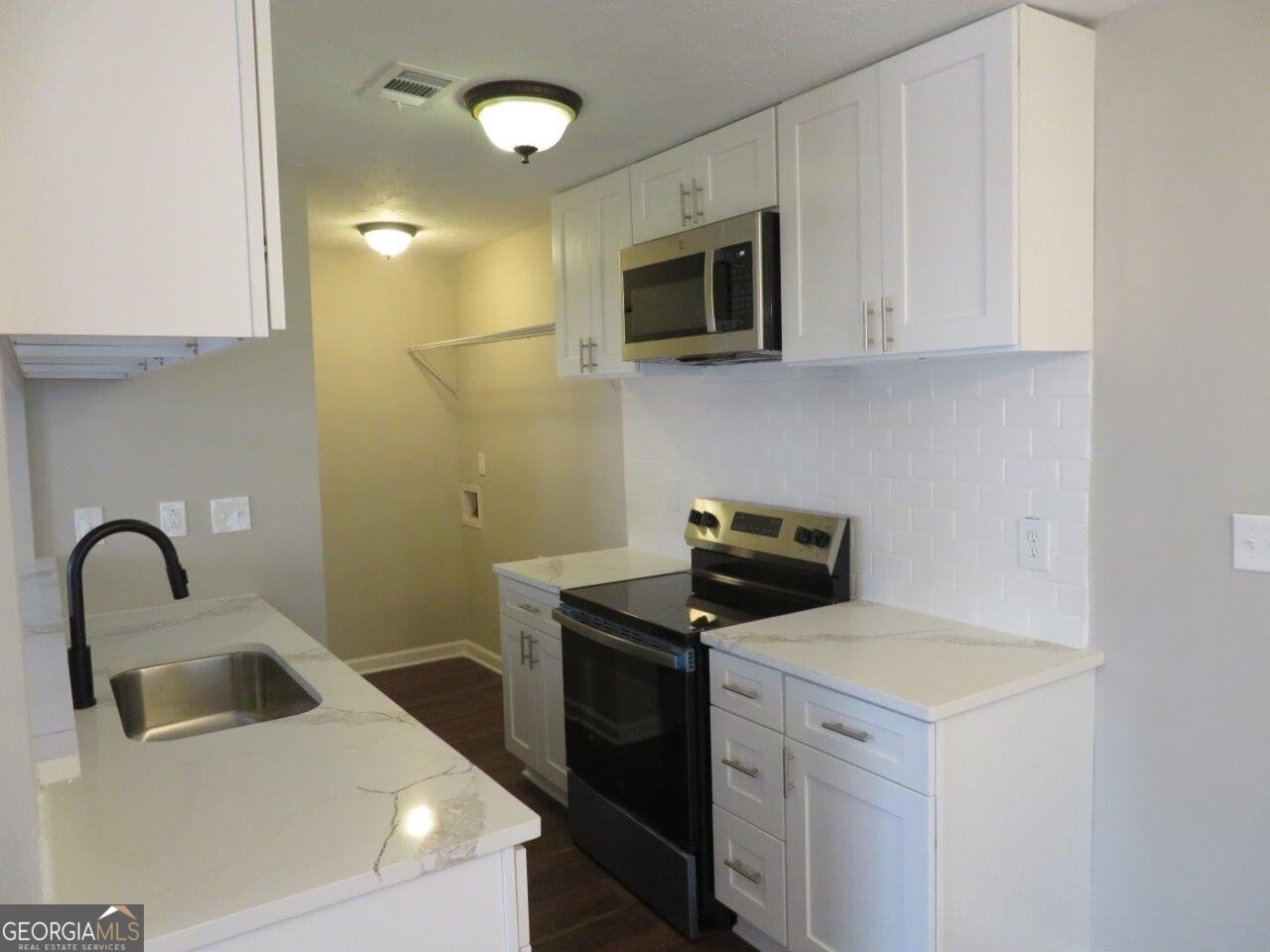 1336 Surrey Lane Marietta - Photo 7