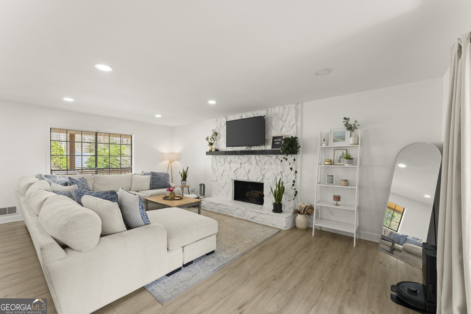 2774 Bentwood Drive Marietta - Photo 6