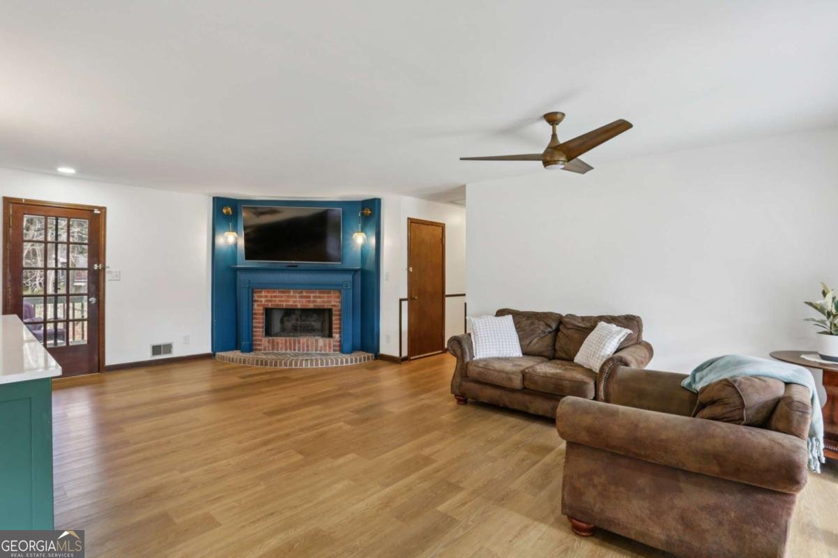 5904 Four Winds Drive Lilburn - Photo 8