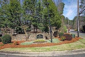 2070 Shallowford Park Manor Roswell - Photo 31