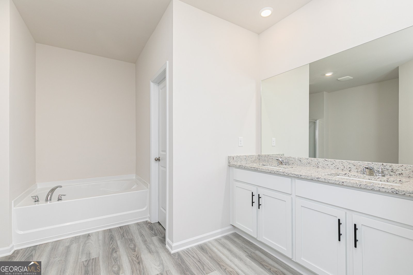 516 Plant Road Conyers - Photo 10